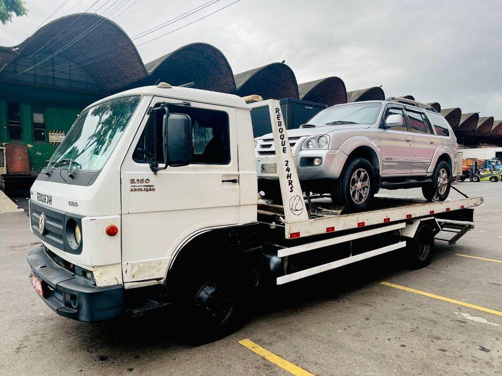 REBOQUE SUV